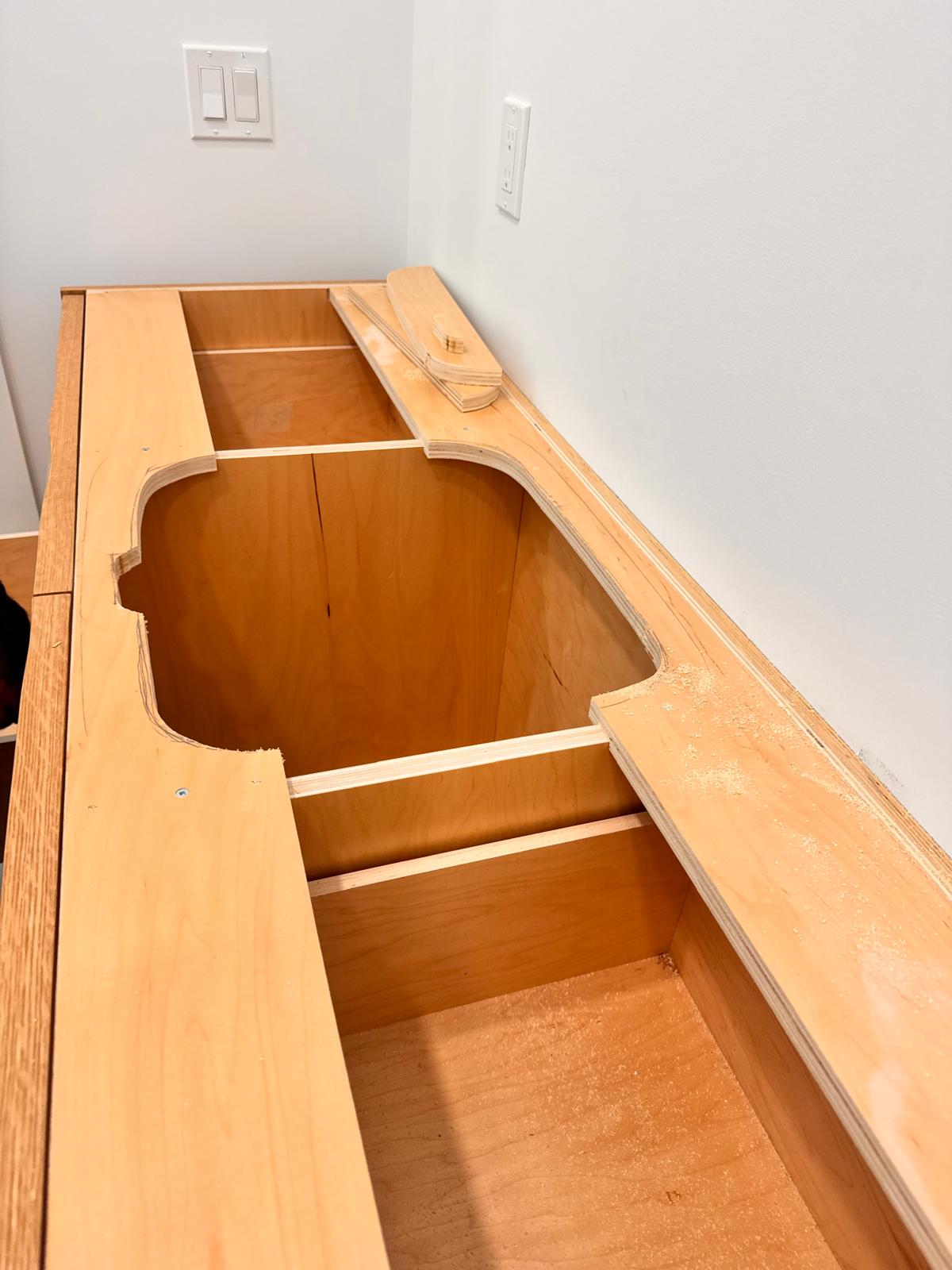 4c78f6f4-35fd-4ed9-9ed6-2cf319d7581f custom vanity solid white oak